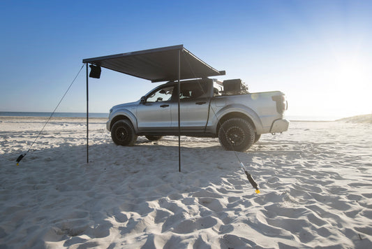 90 Degree Hardshell Retractable Awning by Akuma 4x4
