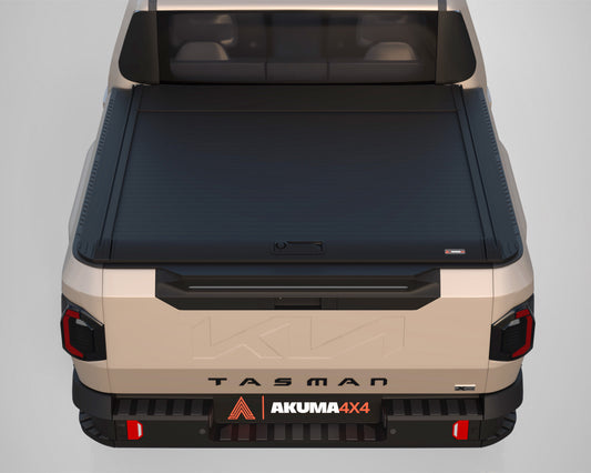 Rear view of Akuma Manual Roller Cover fitted to a Kia Tasman